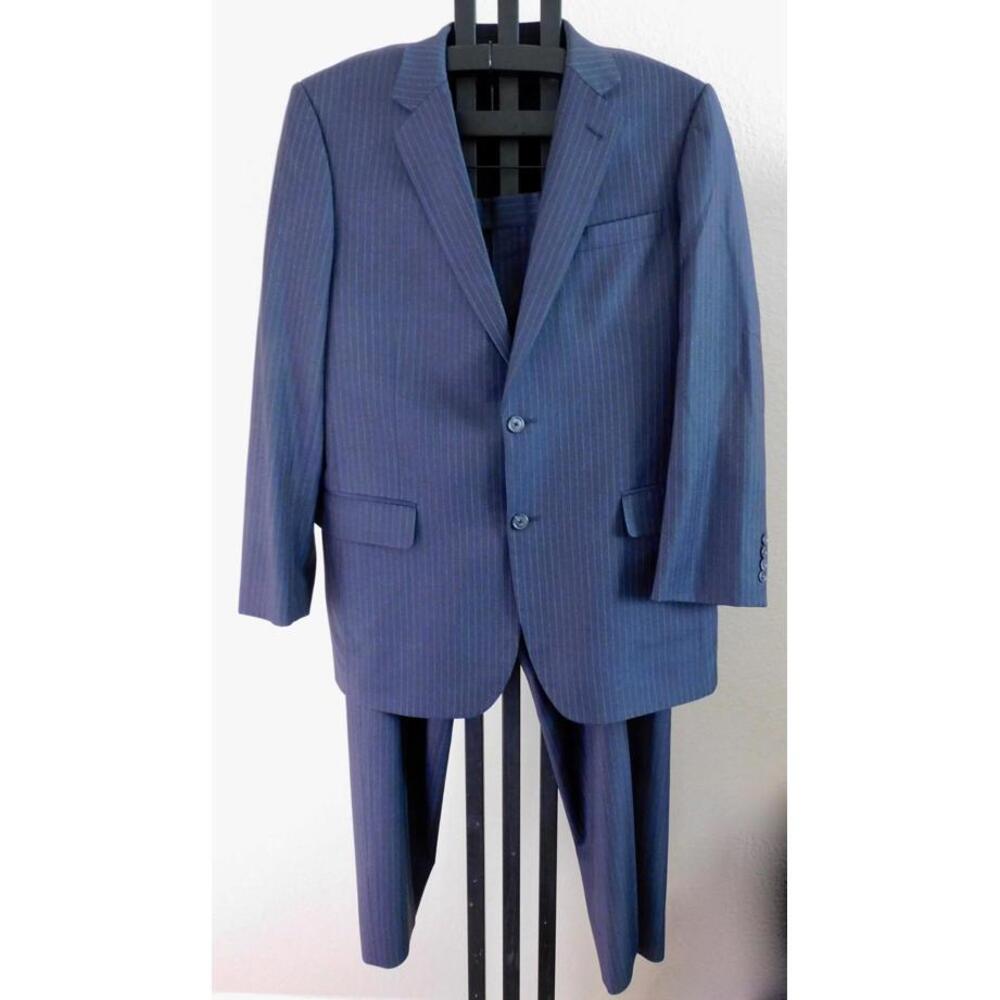 Jos A Bank 100% Wool Suit Size 48R Jacket Pants 36x30.5 Navy Blue Pinstripe